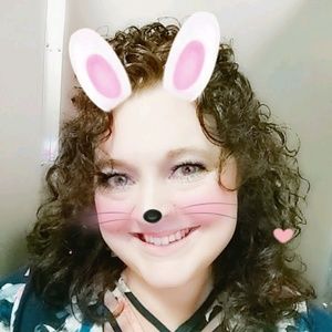 Meet your Posher, Shea